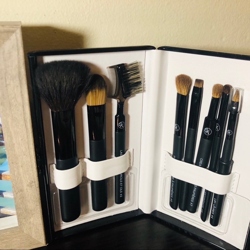 Sonia kashuk brush set
